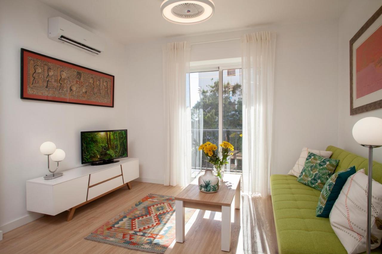 Lovely Beachfront Apartment In Calahonda Sitio de Calahonda Ngoại thất bức ảnh